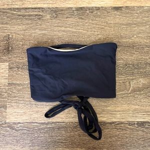 L Space bikini top. Size XS. Black and like a really light purple